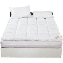White box American hot selling mattress topper 100% cotton 233TC  waterproof mattress topper